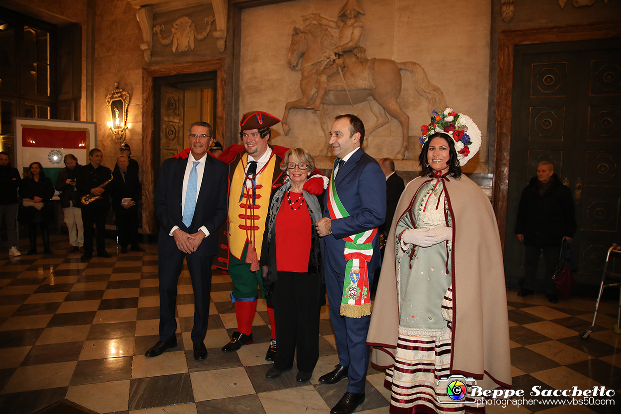 VBS_3551 - Investitura Ufficiale Gianduja e Giacometta Famija Turineisa - Carnevale di Torino 2024.jpg